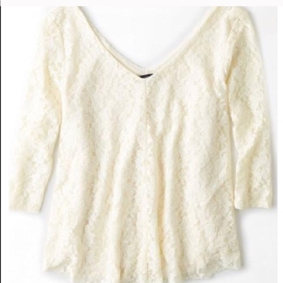 AE lace v-neck top - Picture 4 of 4